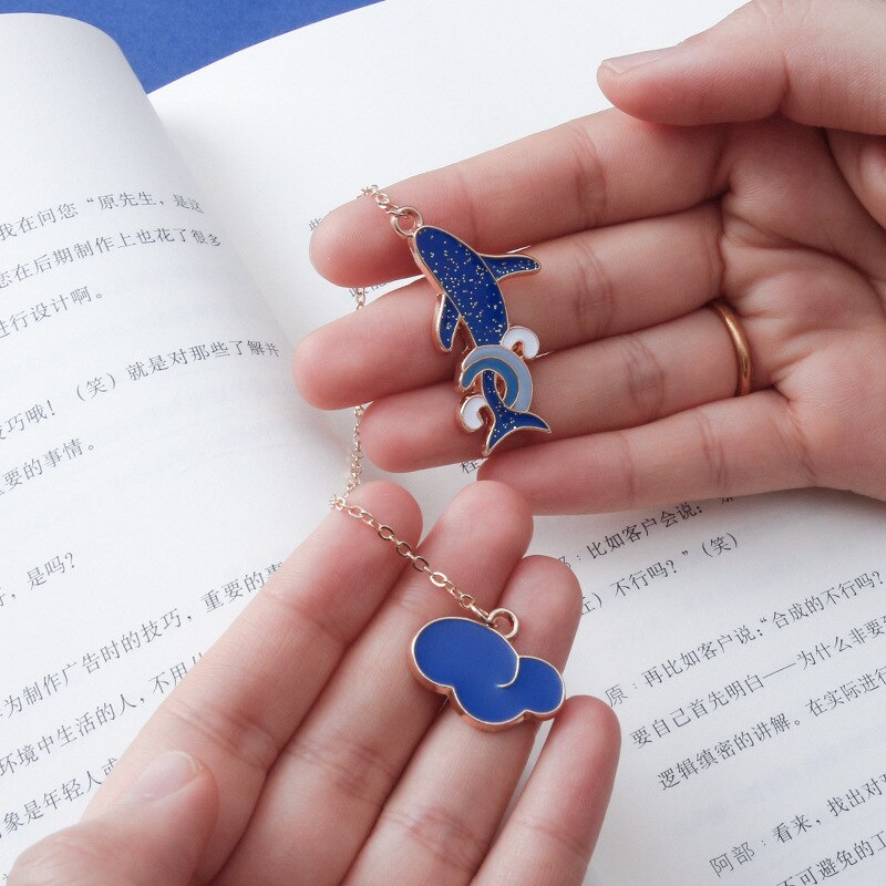 1PC Blue Whale Cloud Metal Bookmarks Marker of Page Stationery